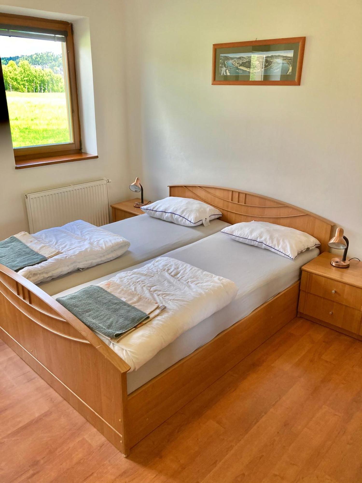 Pension Hofberg Етршиховице Экстерьер фото