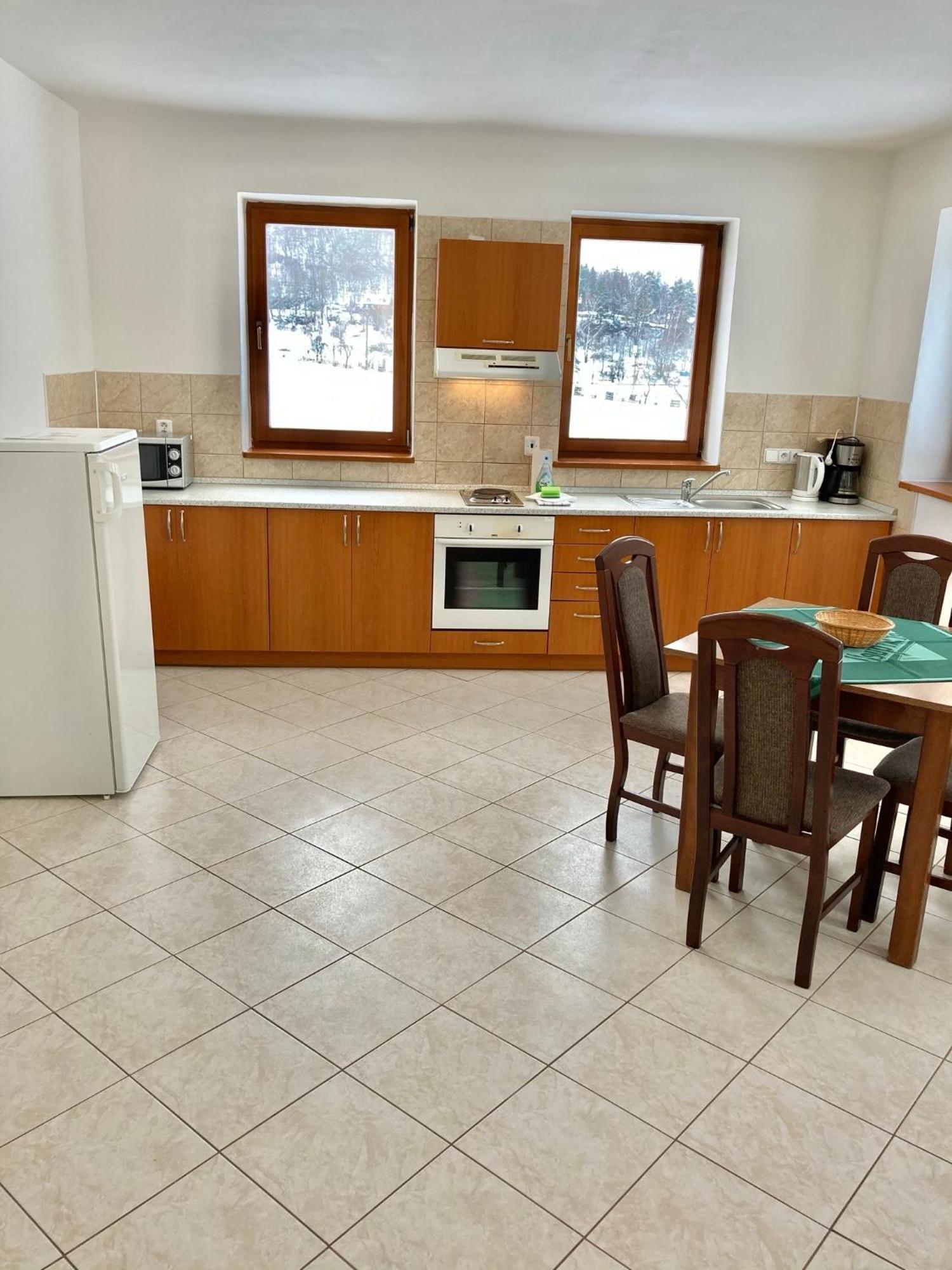 Pension Hofberg Етршиховице Экстерьер фото