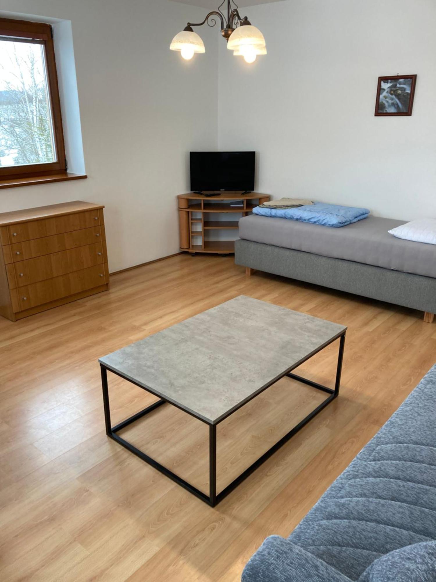 Pension Hofberg Етршиховице Экстерьер фото