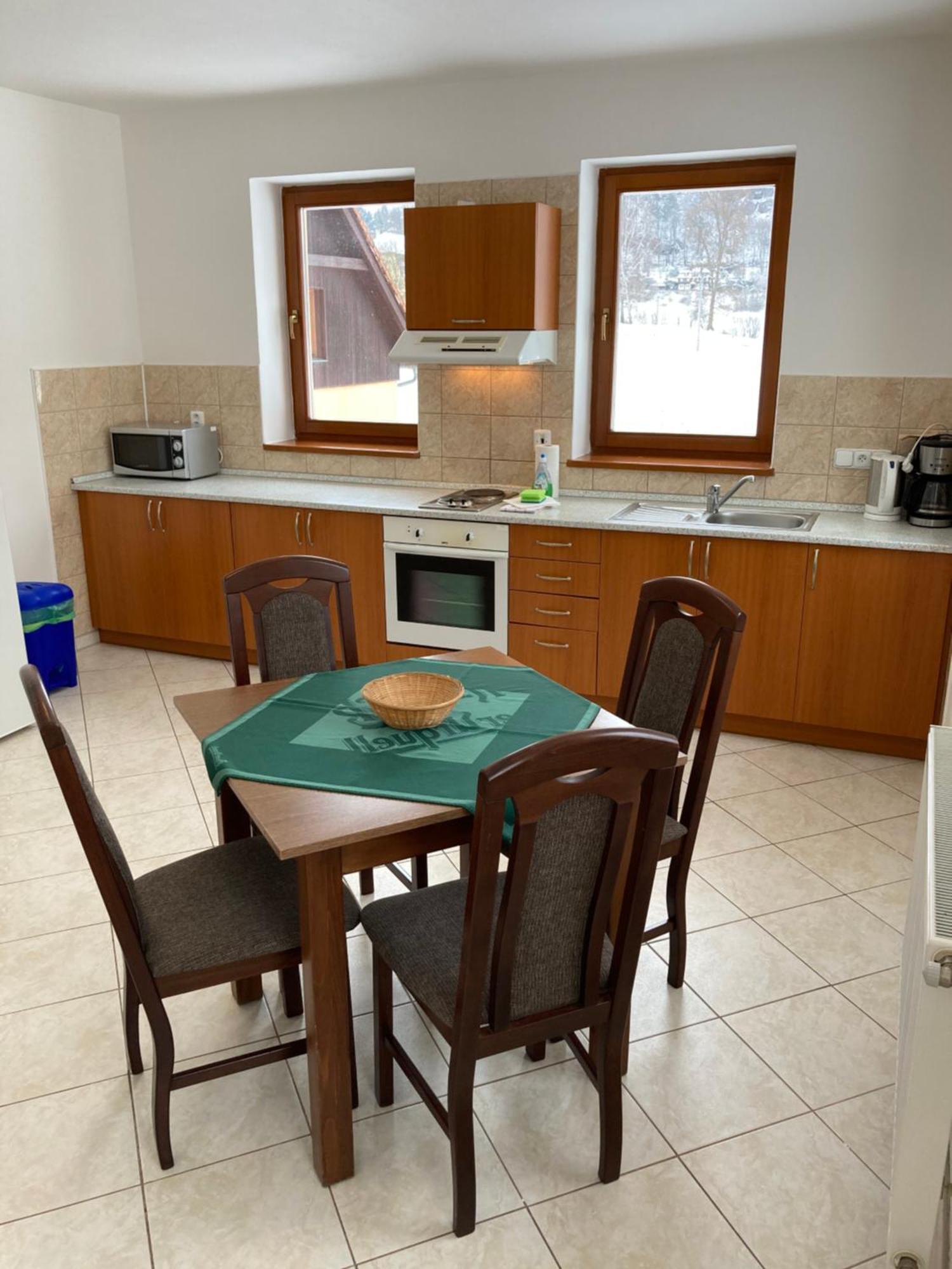 Pension Hofberg Етршиховице Экстерьер фото
